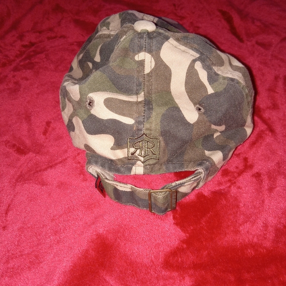 Reign Hat Collection - Picture 5 of 9